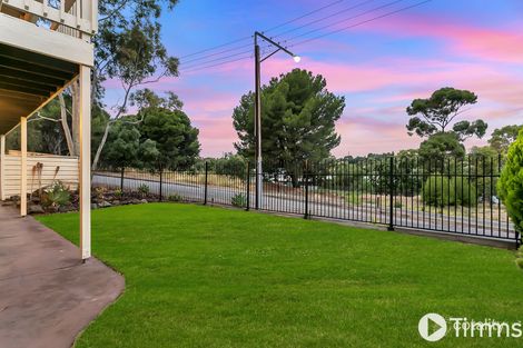 Property photo of 43 Chilcomb Drive Huntfield Heights SA 5163