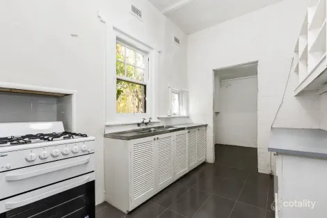 Property photo of 12 Kardinia Road Glen Iris VIC 3146