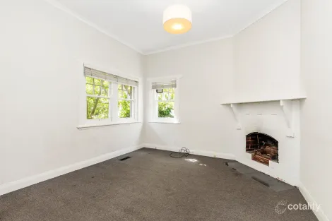 Property photo of 12 Kardinia Road Glen Iris VIC 3146