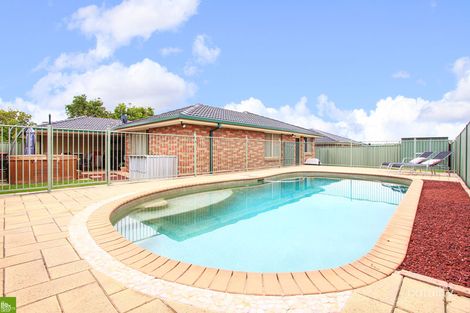 Property photo of 129 Ashburton Drive Albion Park NSW 2527