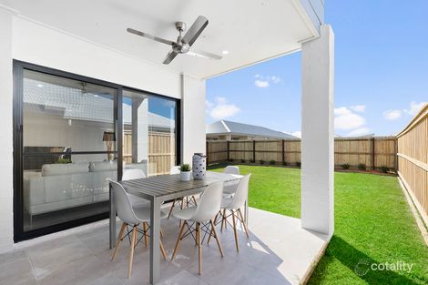 Property photo of 42 Stone Crescent Baringa QLD 4551
