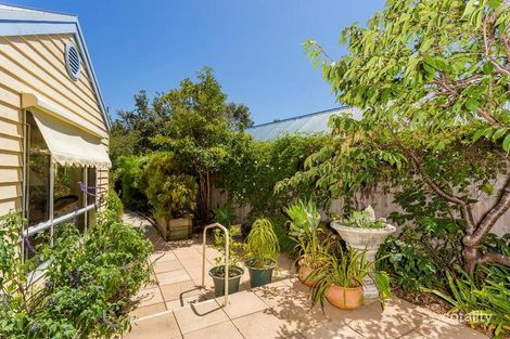 Property photo of 17B Beach Close Point Lonsdale VIC 3225