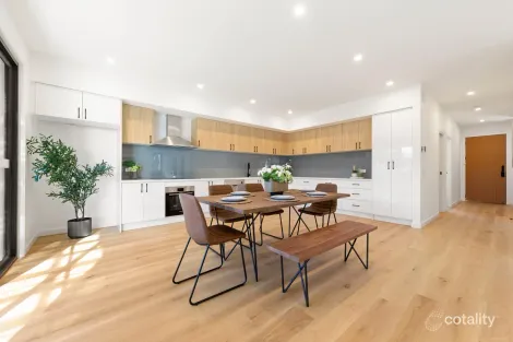 Property photo of 2-4 Willison Street Bayswater VIC 3153