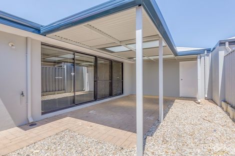 Property photo of 2/211 Treasure Road Queens Park WA 6107