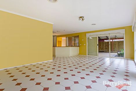 Property photo of 26 Whitsunday Drive Hoppers Crossing VIC 3029
