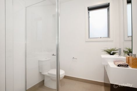 Property photo of 2/10 Epstein Street Reservoir VIC 3073