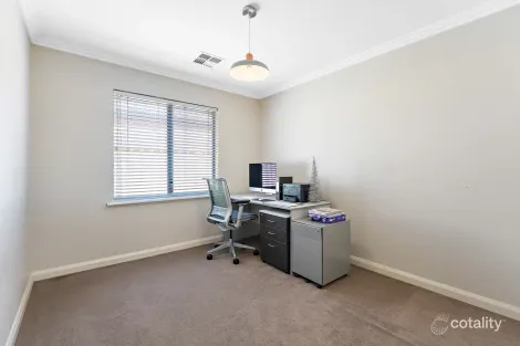 Property photo of 5 Tulip Way East Cannington WA 6107