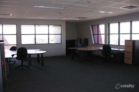 32 Tralee St, Hume, ACT 2620