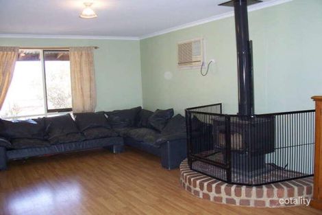 Property photo of 65 Coonawarra Drive Avalon VIC 3212