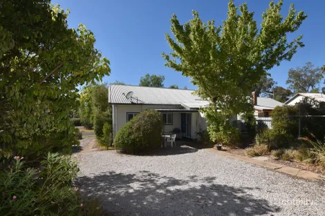 Property photo of 48 Apsley Crescent Mumbil NSW 2820