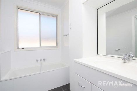 Property photo of 59 Sirocco Street Jamboree Heights QLD 4074