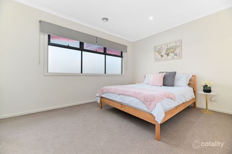 Property photo of 21 Merrimack Crescent Keysborough VIC 3173