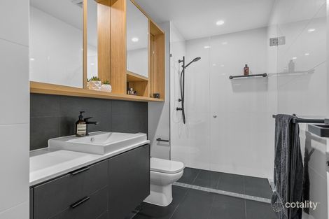 128 Dornoch Tce, Highgate Hill, QLD 4101