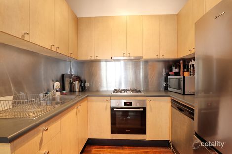 Property photo of 4/561 Spencer Street West Melbourne VIC 3003