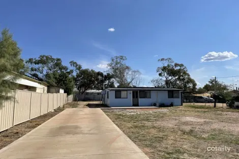Property photo of 90 Opal Street Lightning Ridge NSW 2834