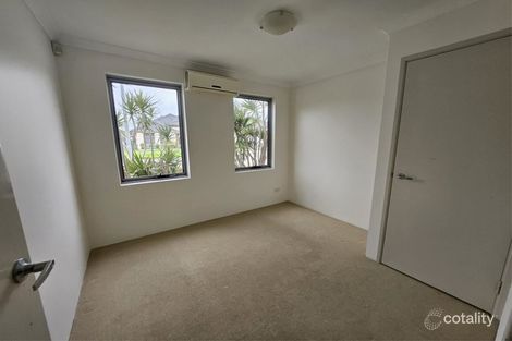 Property photo of 30 Churchill Green Canning Vale WA 6155