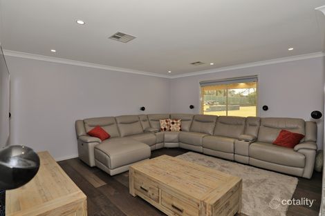 Property photo of 9 Kookaburra Close Weston NSW 2326