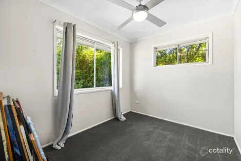 Property photo of 22 Statton Street Oxley QLD 4075