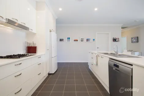 Property photo of 49 Sugar Glider Way Fullerton Cove NSW 2318