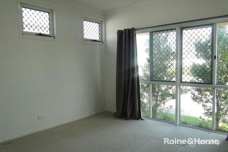 5 Saltash Lane, Clinton, QLD 4680