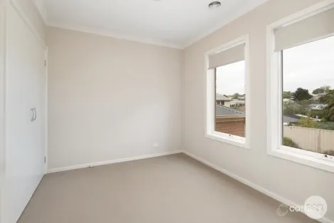 Property photo of 4/622 Bond Street Golden Point VIC 3350