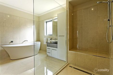 Property photo of 28 York Street Strathmore VIC 3041