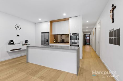 Property photo of 9 Havenlea Lane Cairnlea VIC 3023