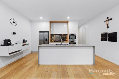 Property photo of 9 Havenlea Lane Cairnlea VIC 3023