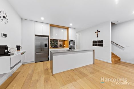Property photo of 9 Havenlea Lane Cairnlea VIC 3023