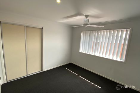 Property photo of 2/6 Banksia Street Oxley Vale NSW 2340