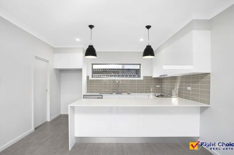 Property photo of 1/40 Devonshire Crescent Oak Flats NSW 2529