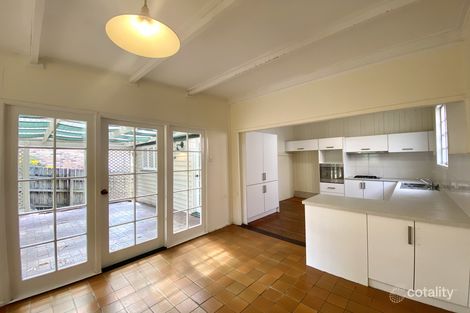 Property photo of 30 Lima Street Auchenflower QLD 4066