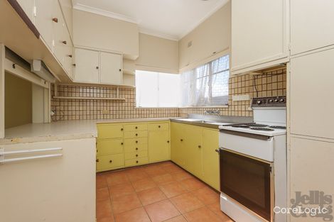 Property photo of 249 Warrigal Road Burwood VIC 3125