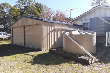 Property photo of 8583 New England Highway Hampton QLD 4352