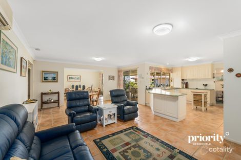 Property photo of 5 Jondel Close Bridgeman Downs QLD 4035