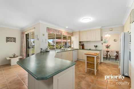 Property photo of 5 Jondel Close Bridgeman Downs QLD 4035