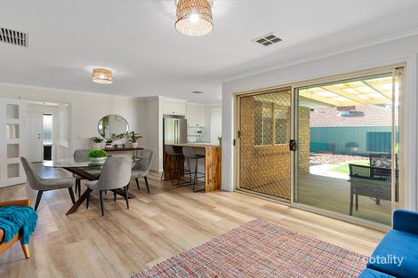 Property photo of 17 Oakford Crescent Happy Valley SA 5159