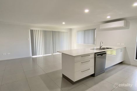 Property photo of 5 Mowbray Place Urraween QLD 4655