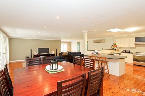 Property photo of 10 Piccadilly Close Valentine NSW 2280