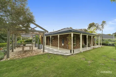 44 Roseneath Rd, Warncoort, VIC 3243