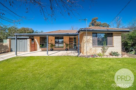 Property photo of 4 Binda Place Ashmont NSW 2650