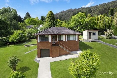 Property photo of 48 Oxley Drive Bowral NSW 2576