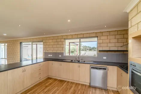 Property photo of 10 Hill Creek Road Moresby WA 6530