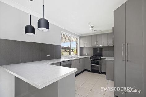 Property photo of 47 Fishburn Crescent Watanobbi NSW 2259