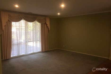 Property photo of 4 Geoffrey Court Narre Warren VIC 3805