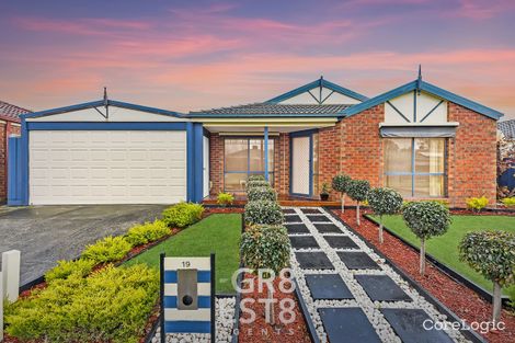 Property photo of 19 Geebung Road Cranbourne West VIC 3977