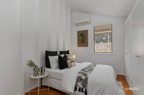 Property photo of 2/25 Gladstone Street Pimlico QLD 4812