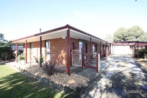 7 Charles Dr, Cardigan Village, VIC 3352