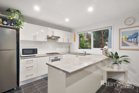 Property photo of 2/7-11 Moresby Street Mitcham VIC 3132