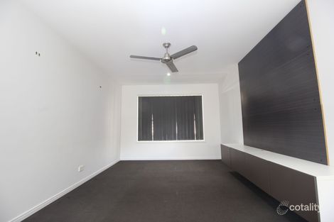 Property photo of 1 Castamore Way Richlands QLD 4077